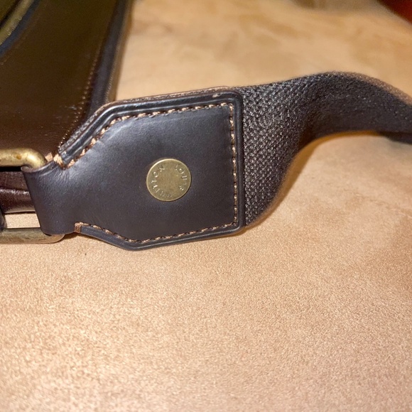 Louis Vuitton Shawnee Utah Leather Bag - Picture 8 of 9